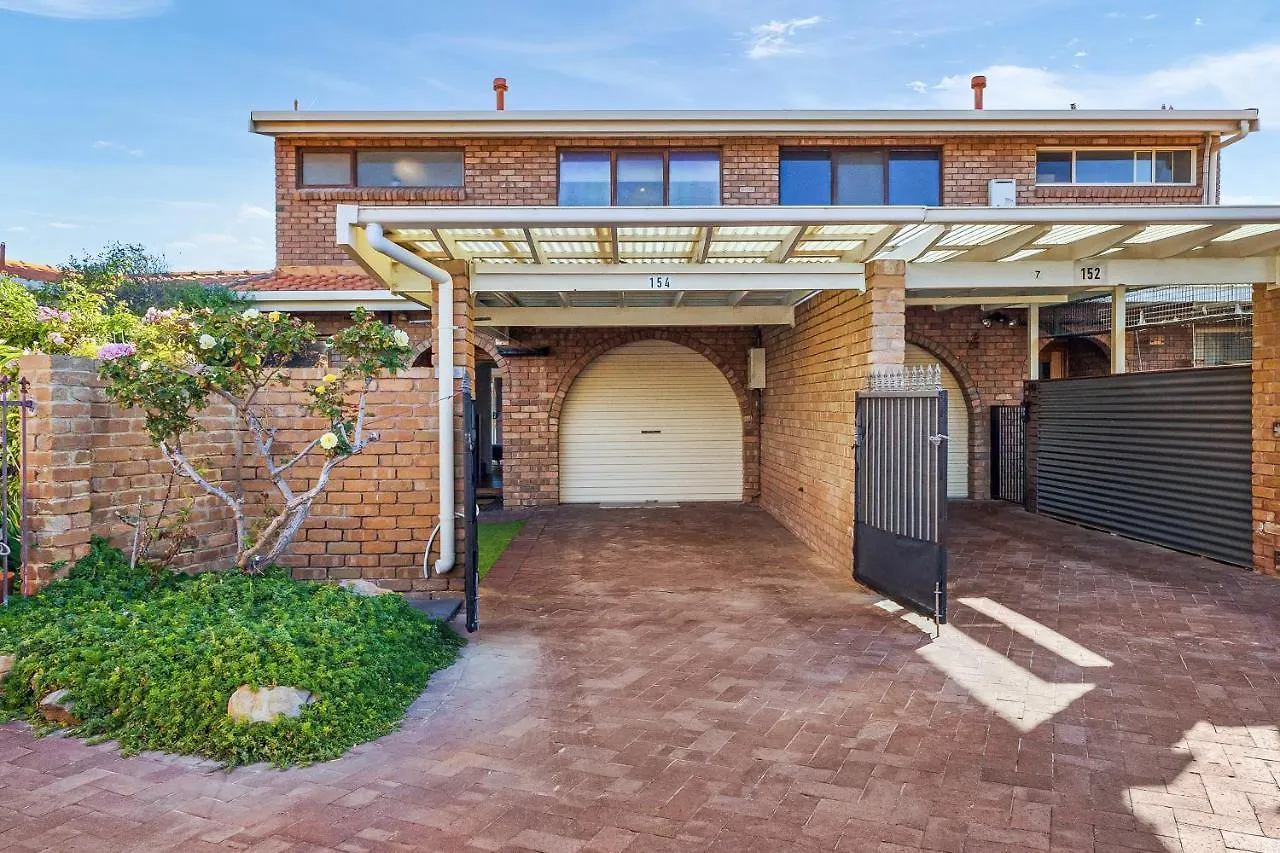 Lakeside Mews Grange Australia